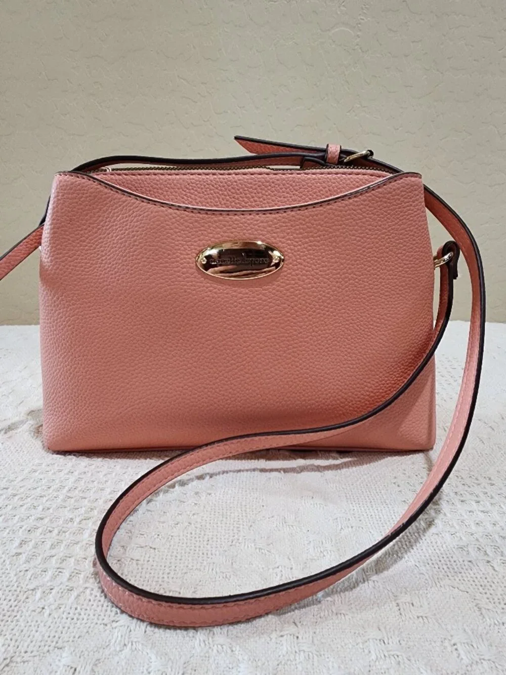 Nanette Lepore Peach Pink Three Pocket Dressy Gold Accent Crossbody Bag Purse